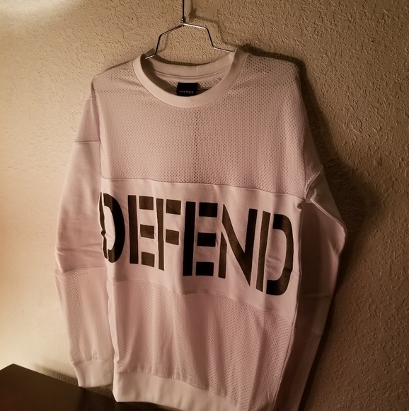 DEFEND LONG SLEEVE (Unisex) - Picture 1 of 3